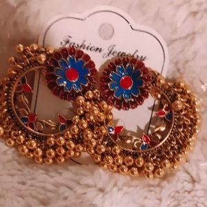 Indian women jewelry